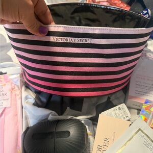 Victoria's Secret Pink and Black Striped Bath Tool Bag